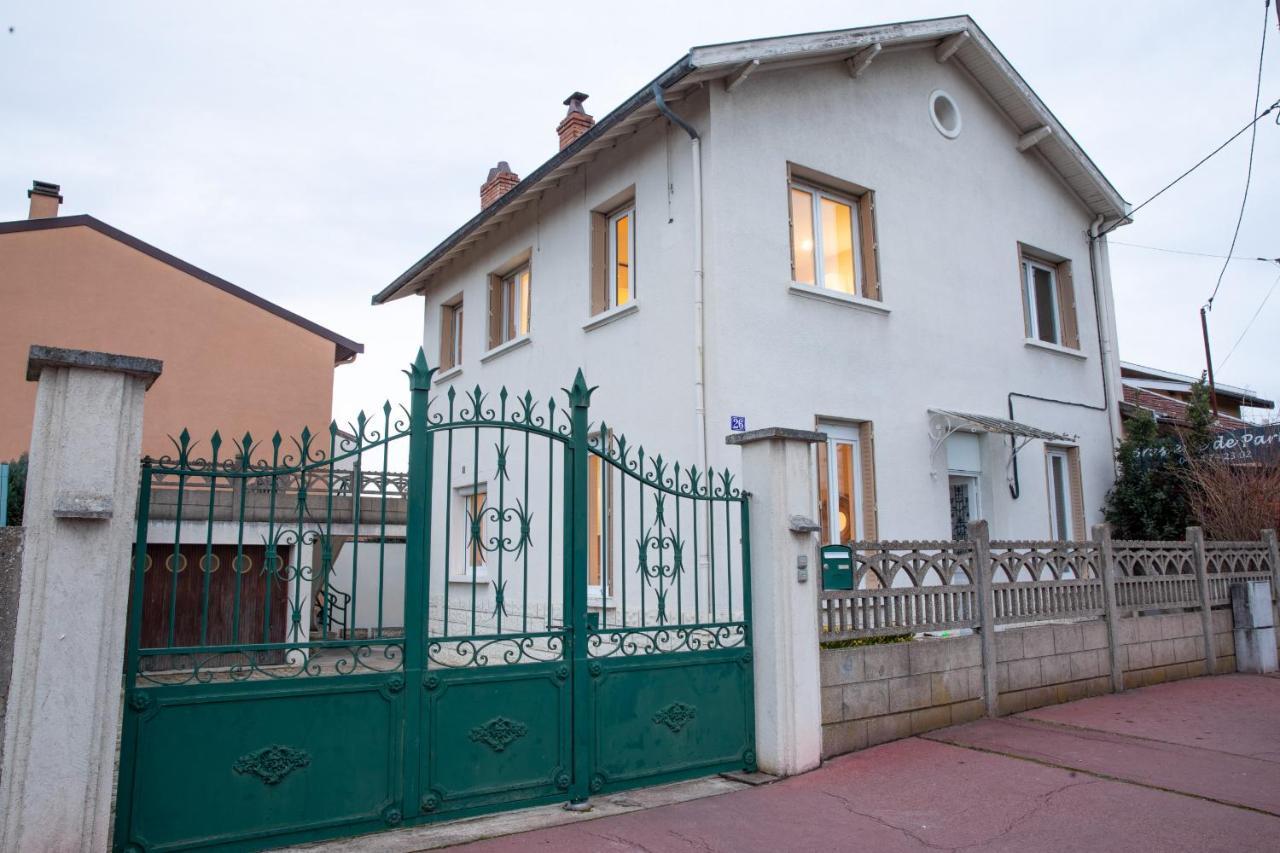 Dify Industriel - Parilly Apartment Venissieux Bagian luar foto
